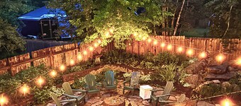 NEW Downtown ,Davis Avenue Luxury Lodge, Sleeps 20