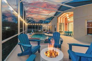 Terrace/patio - Golf Course 4BR Retreat w/ Pool, Spa & Theater (Davenport)
