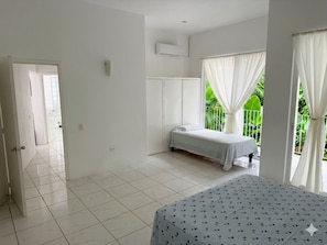 WiFi, bed sheets - Casa Blanca Chacala: 4BR Oasis w/ Private Pool & Only Steps To The Beach (Chacala)