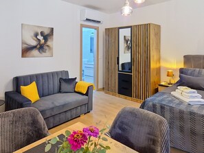 TV - Apartment Libar by Interhome (Zadar)
