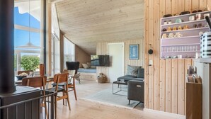 TV, fireplace, DVD player - "Skakke" - 350m to the fjord by Interhome (Vestervig)