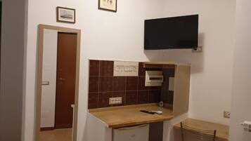 Comfort Single Room, Non Smoking | Interior