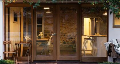 Thedell Cottage – Clare Valley Stone Cottage