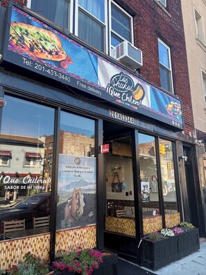 Exterior detail - Perfect Location For The World Cup!!! (East Rutherford)