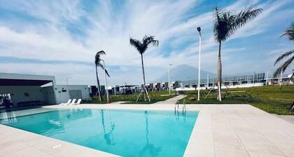 Perfect 2-bedroom condo with AC in beautiful San Miguel