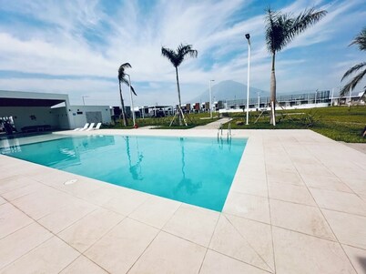 Perfect 2-bedroom condo with AC in beautiful San Miguel