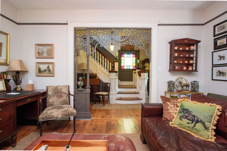 Fully Restored Historic 1911 Three Bedroom, Two Bath Home In Middletown Oh - Middletown, OH