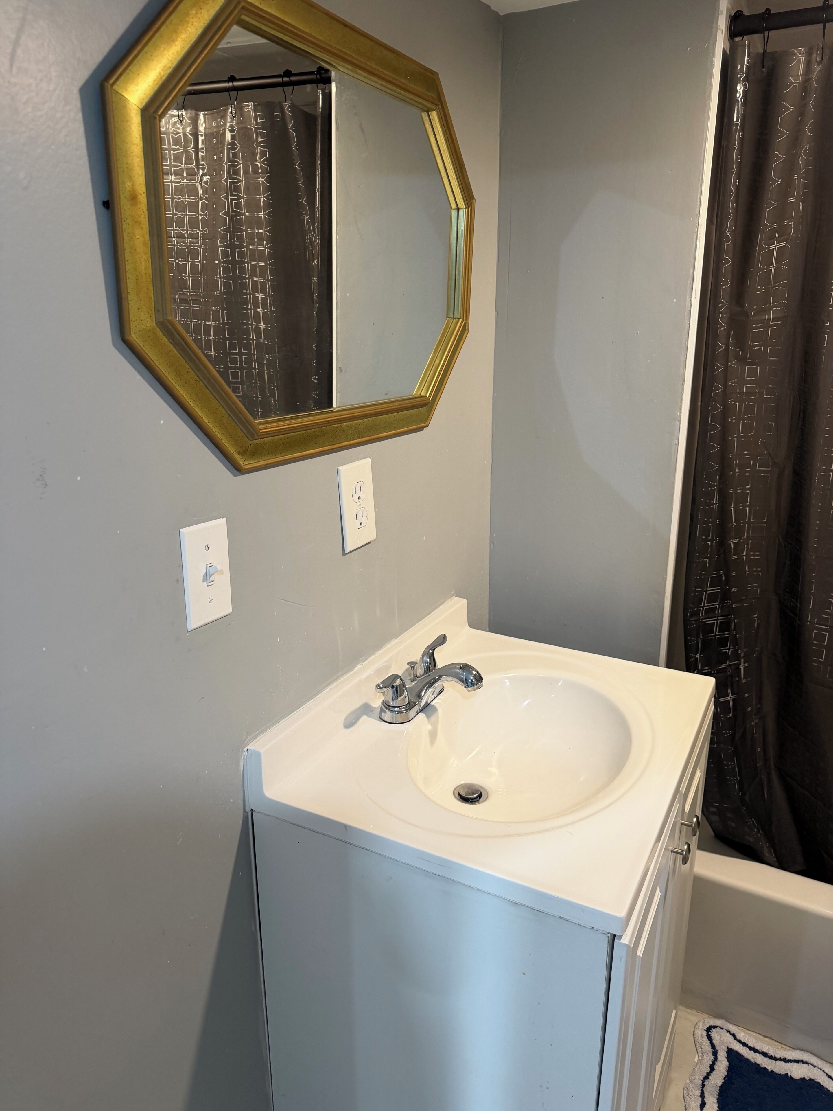 Towels, soap, toilet paper