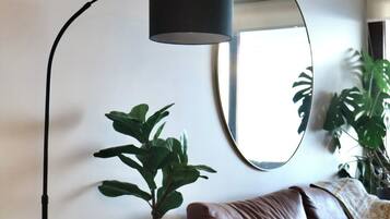 Deluxe Apartment, 2 Bedrooms, Balcony, Bay View | Interior