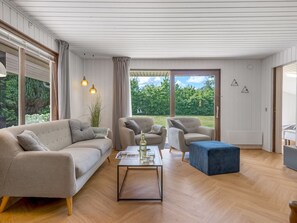Fernseher, Kamin