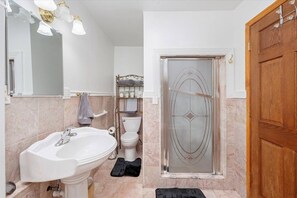 Hair dryer - 5 Minutes to Wrigley + Sauna + Games Free Parking (Chicago)