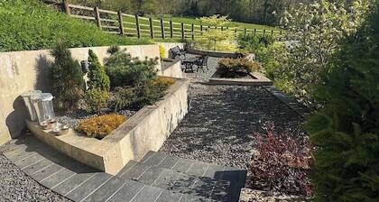2-Bed Cottage Devon/Cornwall border - Dog-friendly