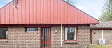 House | Exterior