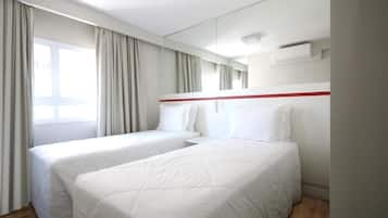 Wi-Fi de cortesia, roupa de cama