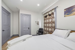 6 Schlafzimmer, Bügeleisen/Bügelbrett, WLAN, Bettwäsche