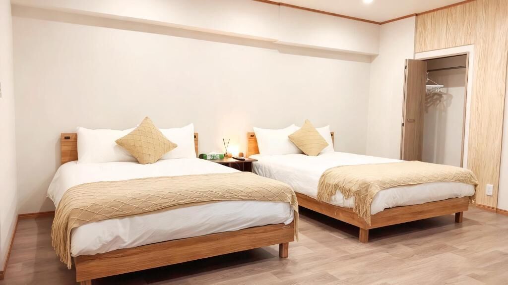 Economy Quadruple Room | Desk, blackout curtains, soundproofing, iron/ironing board