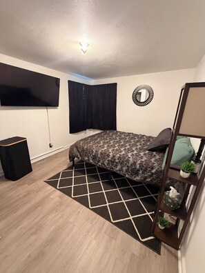 1 Schlafzimmer, Bügeleisen/Bügelbrett, kostenloses WLAN, Bettwäsche