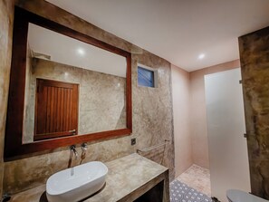 Bathroom - Premaloka (Badung)