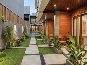 Deluxe-Zimmer, Gartenblick | Terrasse/Patio