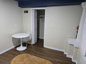 Interior - Haniels Place - Unit B (Indianapolis)