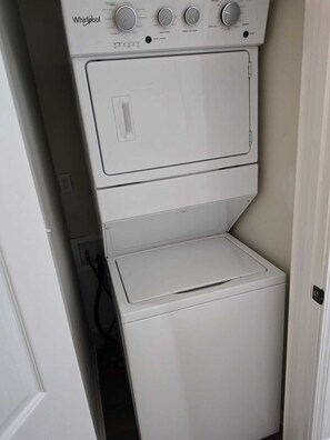 Interior - Haniels Place - Unit B (Indianapolis)