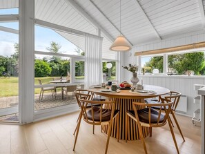 Dining - "Kristanna" - 1.2km from the sea by Interhome (Glesborg)