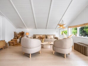 TV - "Kristanna" - 1.2km from the sea by Interhome (Glesborg)