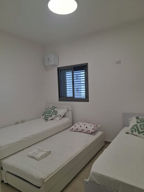 3 Schlafzimmer, Bügeleisen/Bügelbrett, WLAN, Bettwäsche