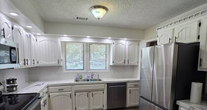 Charming 3-bedroom house in peaceful Fort Smith