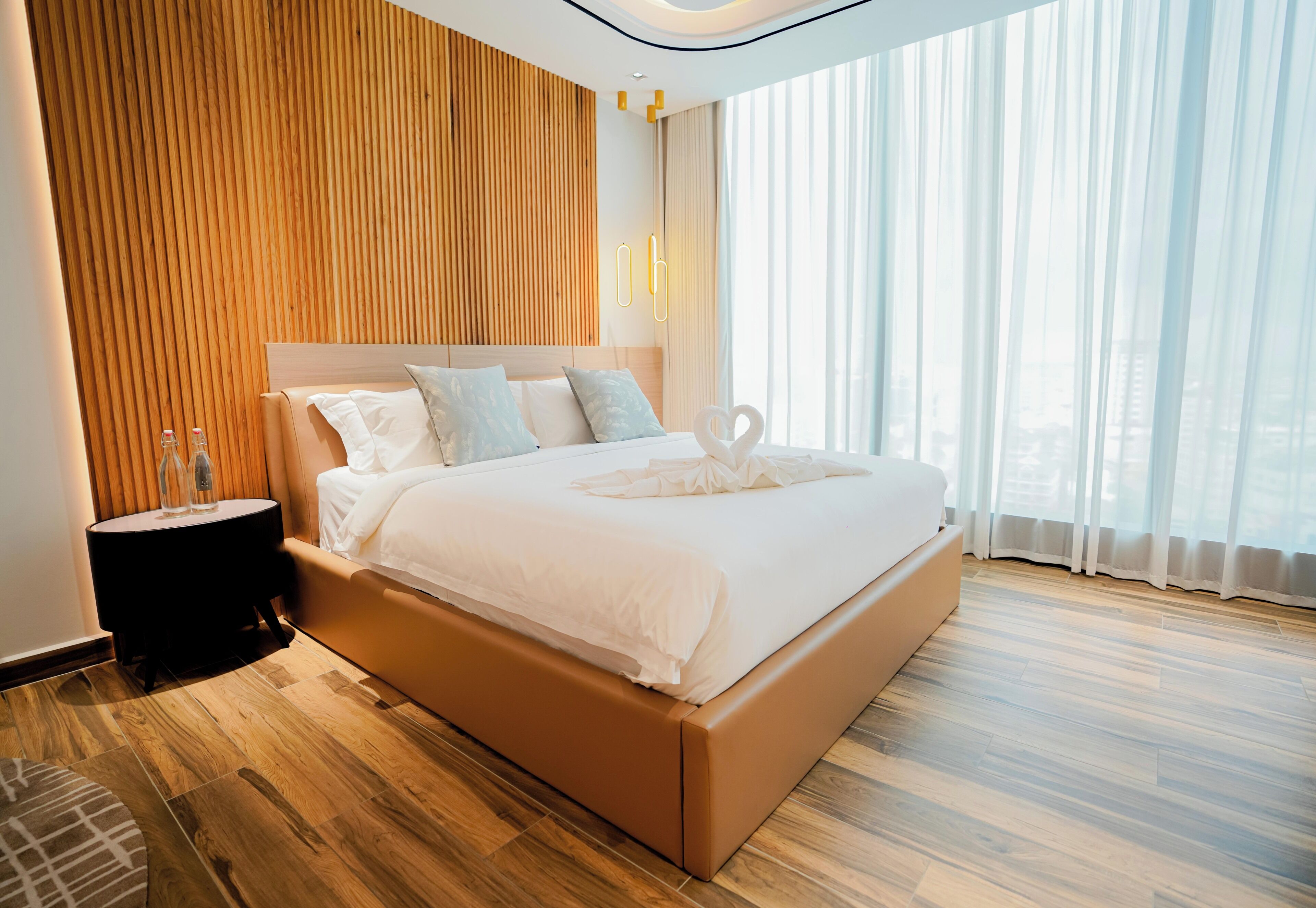 Studio Luxe, vue ville | Bureau, espace de travail pour ordinateur portable, Wi-Fi gratuit