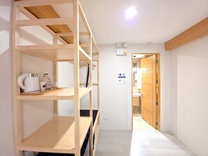 Premier Single Room | Bathroom | Shower, hair dryer, towels, soap