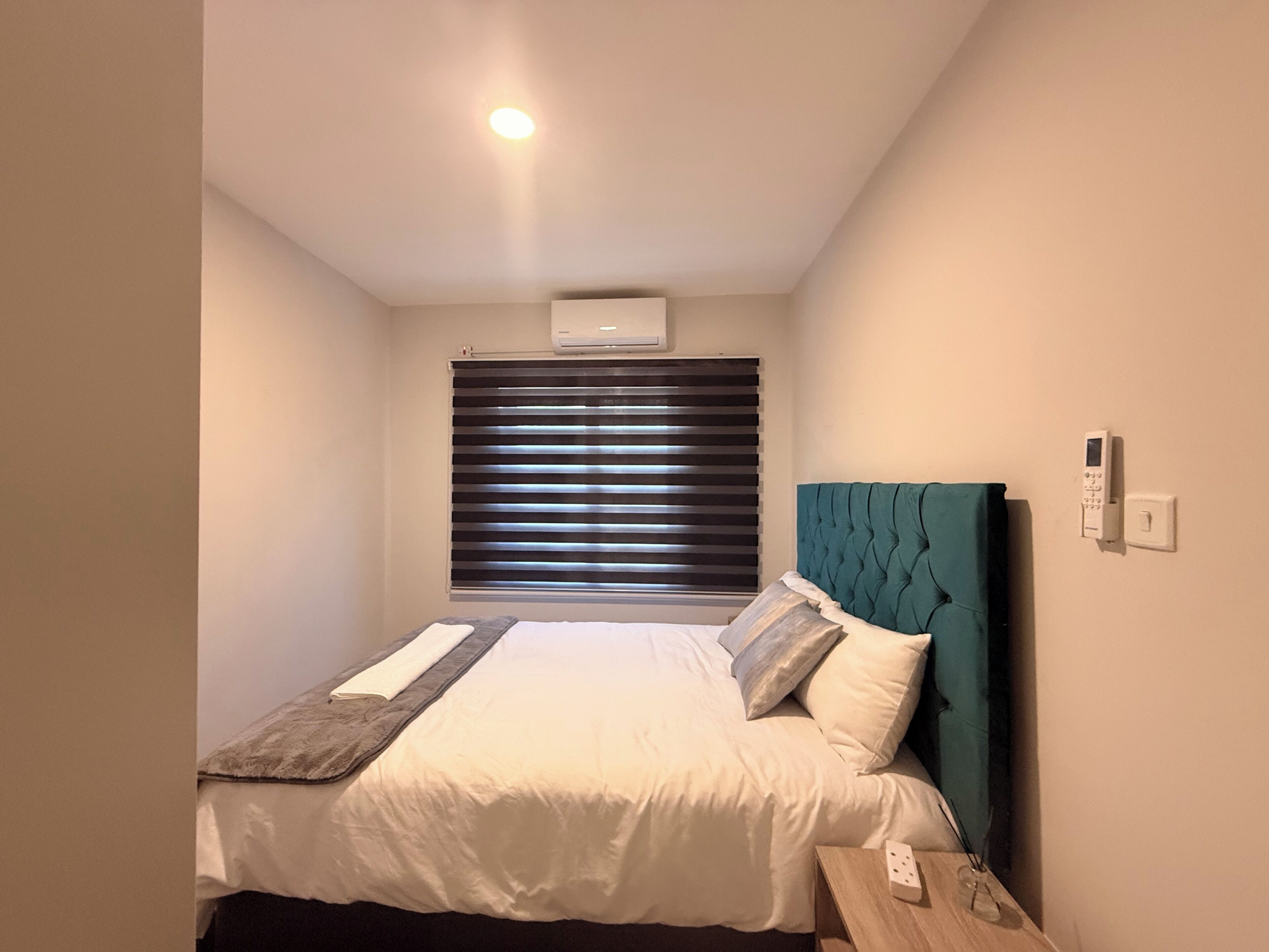 2 dormitorios, tabla de planchar con plancha, wifi y ropa de cama