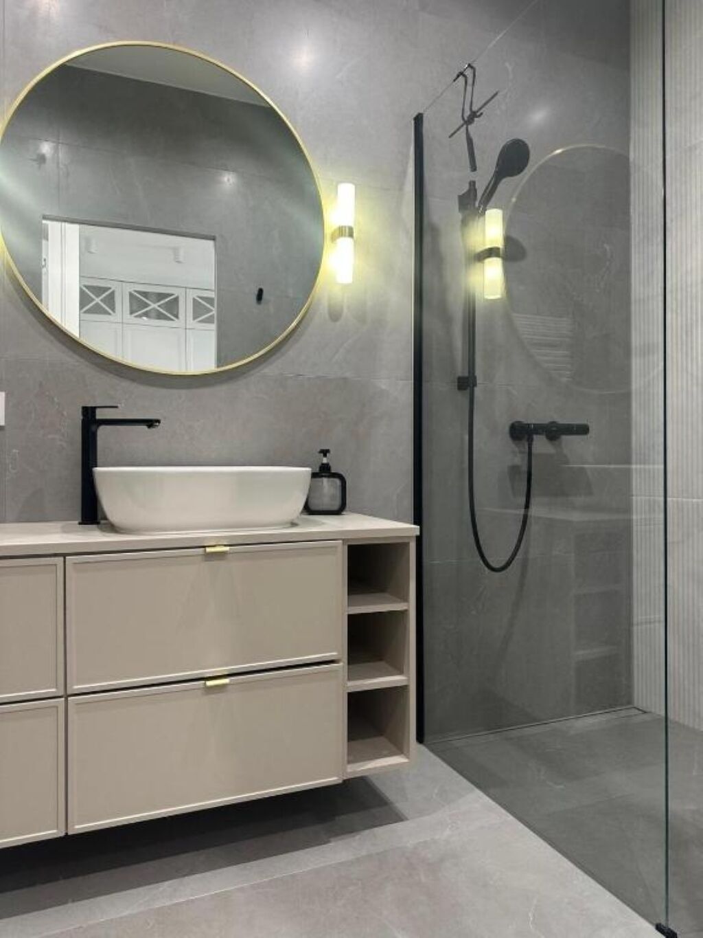 Deluxe appartement | Badkamer