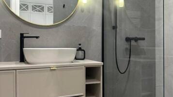 Deluxe appartement | Badkamer
