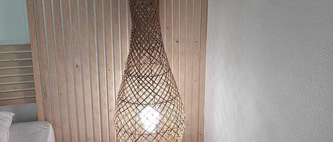 2 bedrooms, iron/ironing board, WiFi (free)