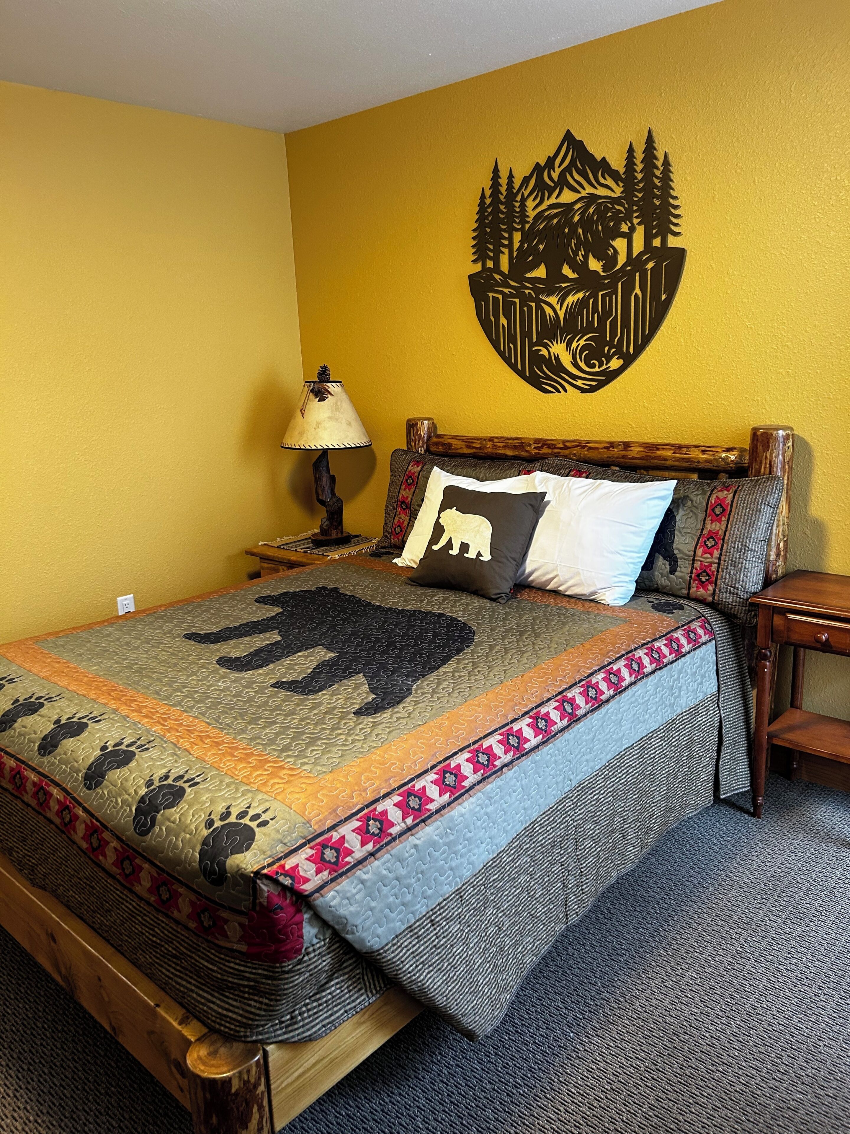 WiFi, bed sheets