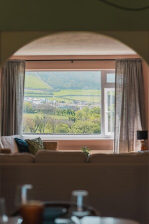Interior - Number 22 -  a house  that sleeps 7 guests  in 5 bedrooms (Croyde)