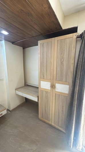 Signature Double Room, City View | Desk, free WiFi - Orchid Hare Krishna bd. Prem Mandir (Vrindavan)