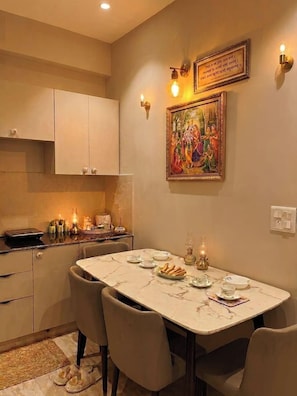 Signature Double Room, City View | Desk, free WiFi - Orchid Hare Krishna bd. Prem Mandir (Vrindavan)