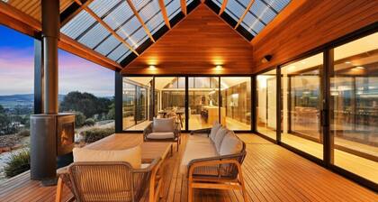 Richmond Valley Luxe Escape