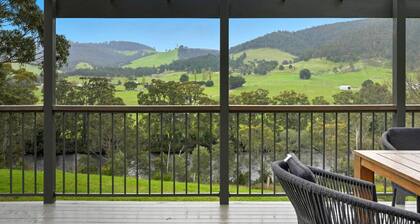 Riverbend Escape – Judbury