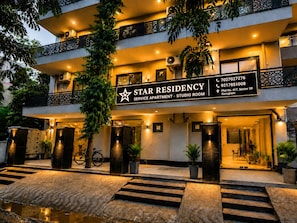 Exterior detail - Star Residency near Medanta Hospital (Gurugram)