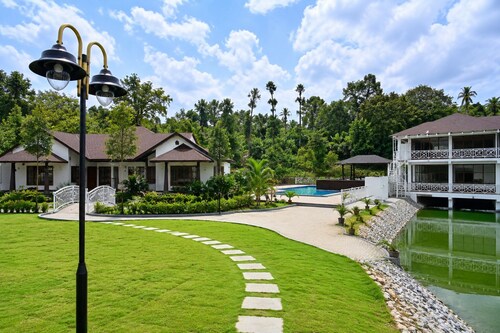 SHESHAVANA HERITAGE RESORT  