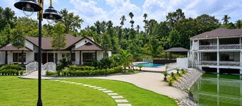 SHESHAVANA HERITAGE RESORT  