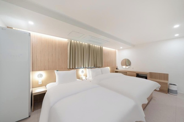 Romantic Twin Room | WiFi (free)