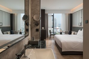 Superior tweepersoonskamer, 1 queensize bed, niet-roken | Verduisterende gordijnen, geluiddichte muren