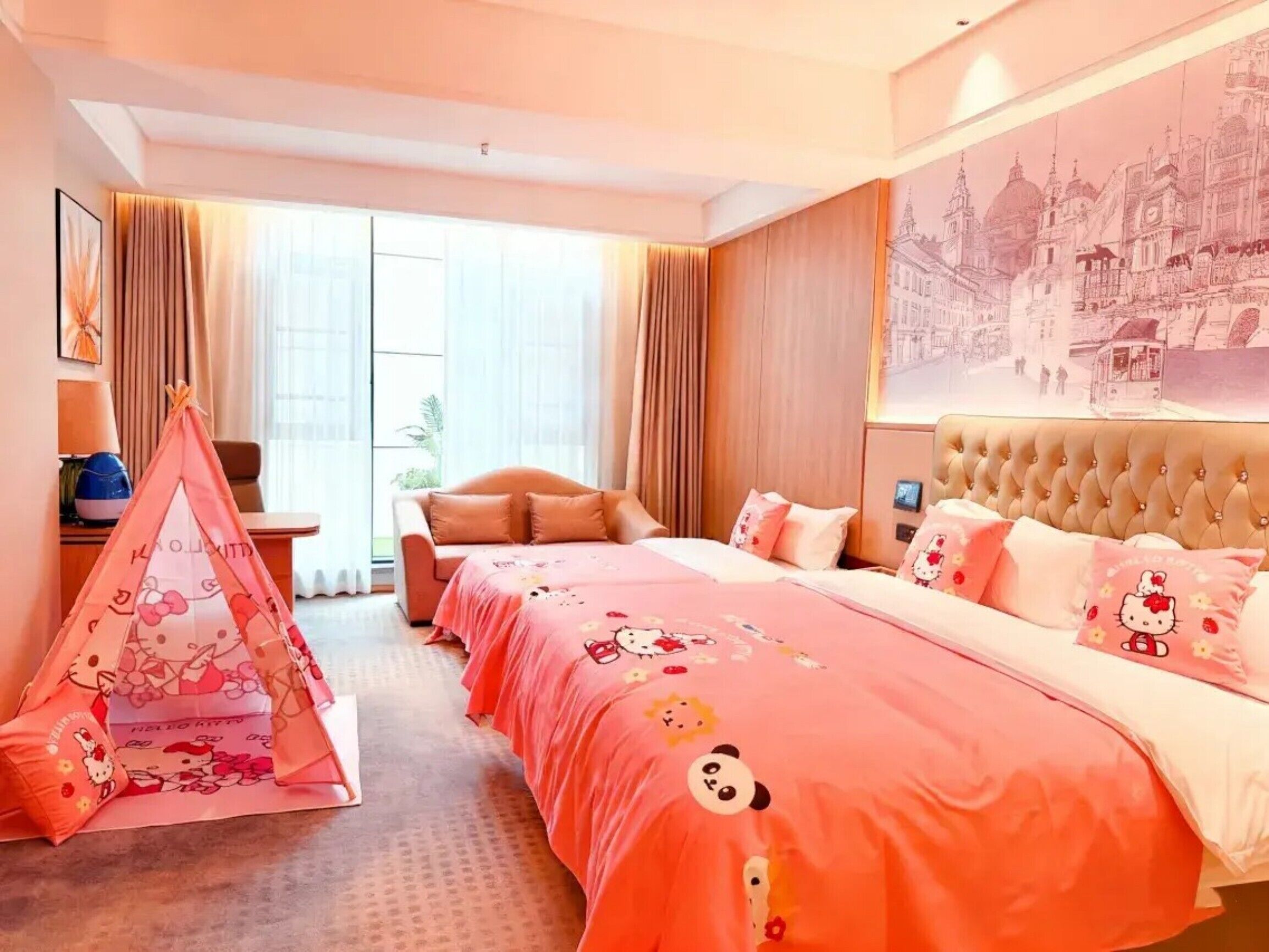 Phòng 2 giường đơn dành cho gia đình, quang cảnh thành phố | Minibar, két bảo mật tại phòng, bàn 