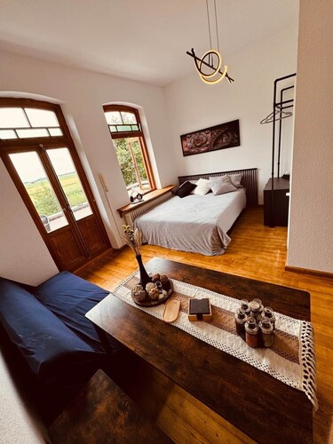 Villa Jade – Balcony Apartment