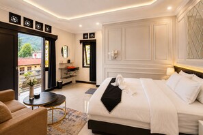 Executive Room, Lake View - NOIA Hotel Sarangan (Kabupaten Magetan)