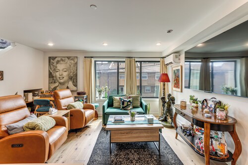 Fishtown Condo w/ Parking, Pets Welcome!